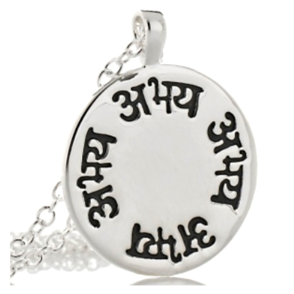 ISO - Me & Ro "Robin by Me & Ro" Fearlessness Round Charm BRACELET